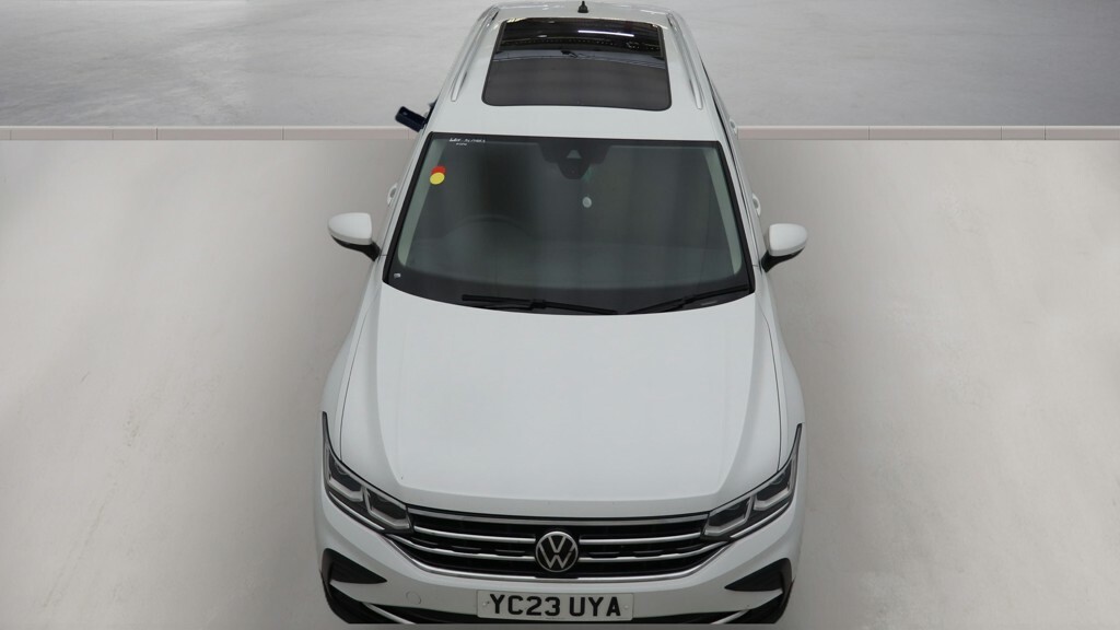 Volkswagen Tiguan 1.5 Tsi 150 Elegance Dsg YC23UYA White #3