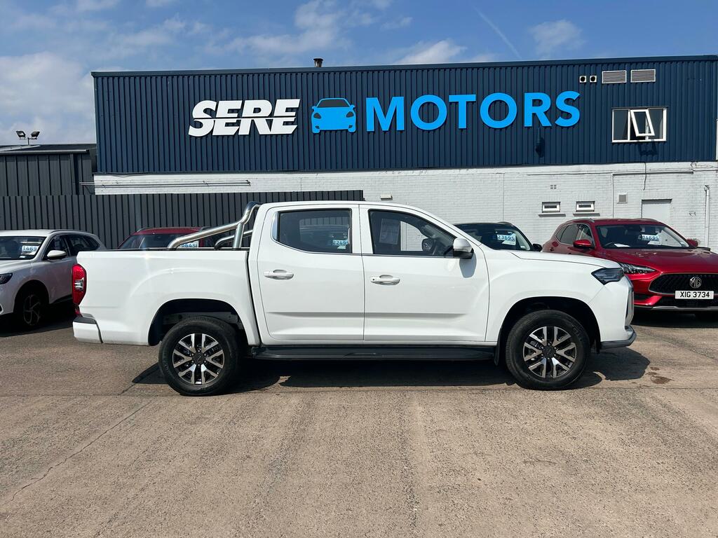 Maxus T90 130Kw Elite Double Cab Pickup 88.5Kwh White #2