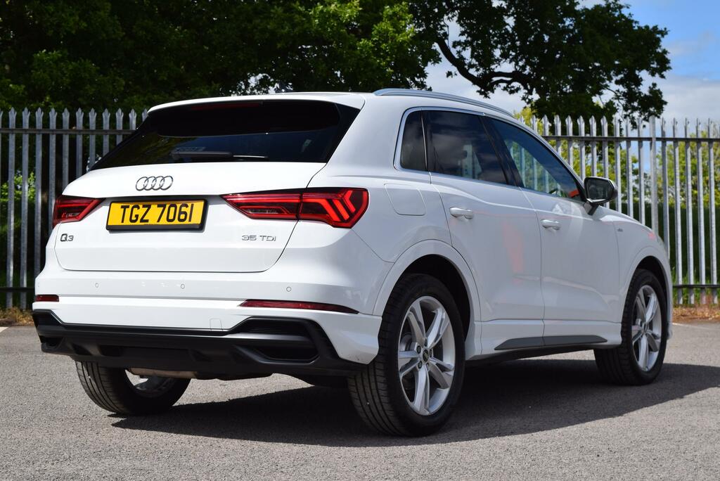 Audi Q3 35 Tdi S Line S Tronic TGZ7061 White #4