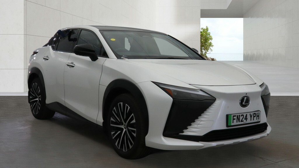 Lexus RZ 450E 230Kw Direct4 Takumi 71 Kwh White
