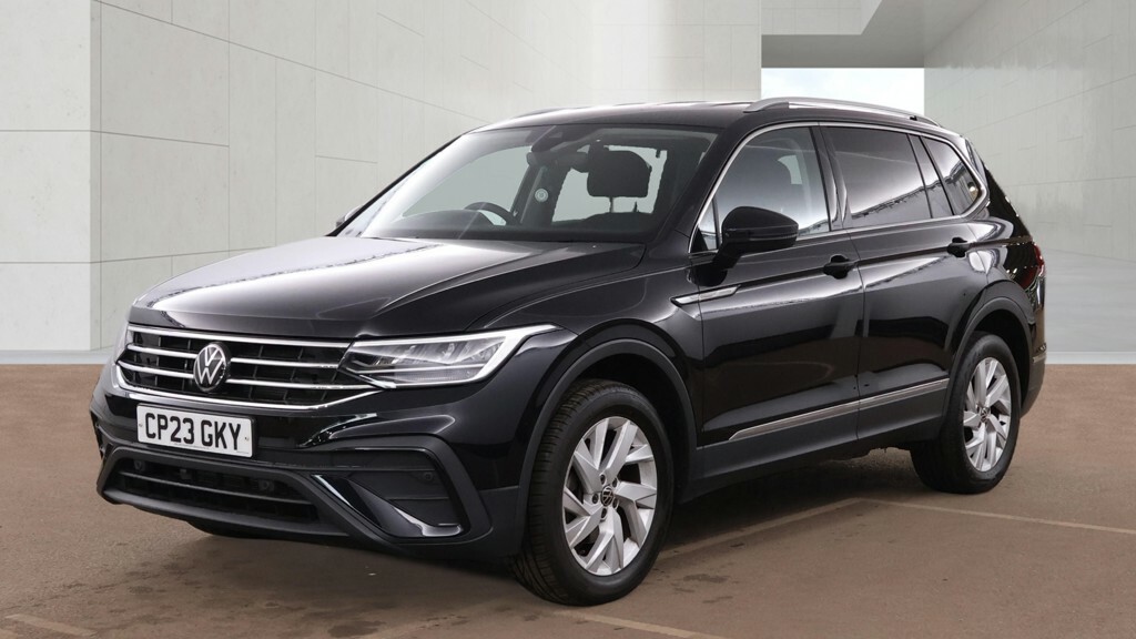 Volkswagen Tiguan Allspace 2.0 Tdi Life Dsg Black #6