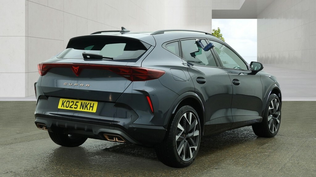 Cupra Formentor 1.5 Ehybrid 204 V2 Dsg Grey #4