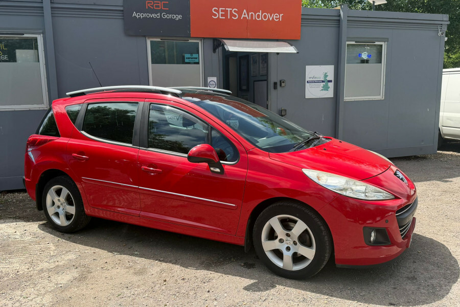Peugeot 207 Sport Red