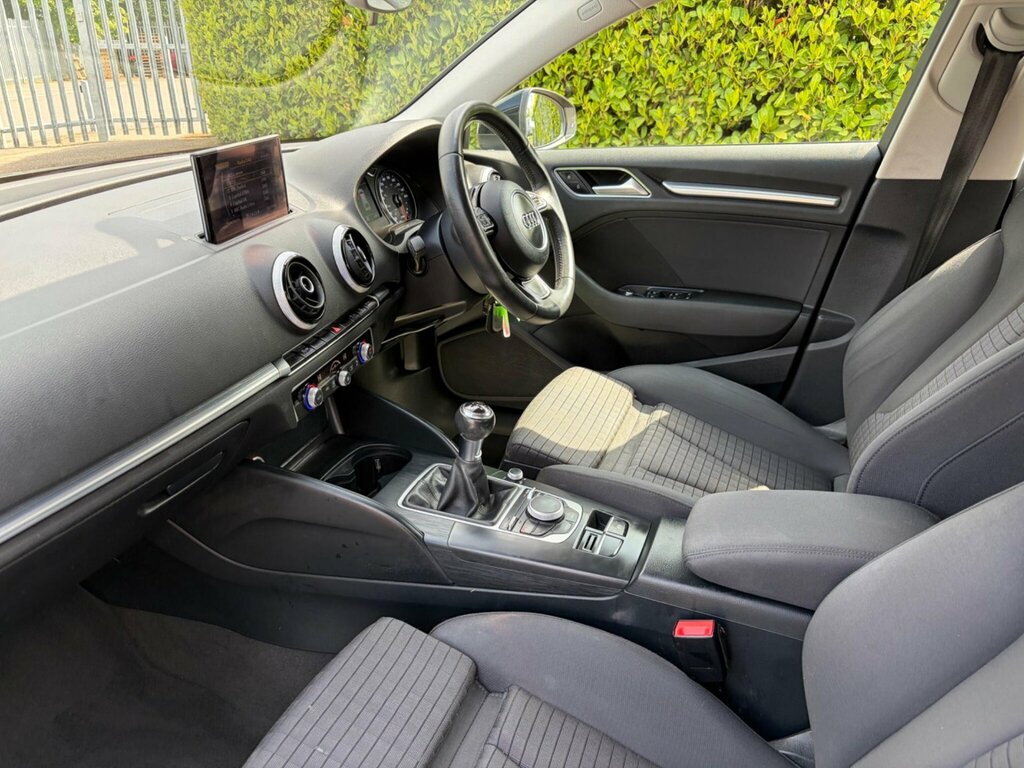 Audi A3 1.4 Tfsi Cod Sport Sportback Euro 6 Ss Black #3