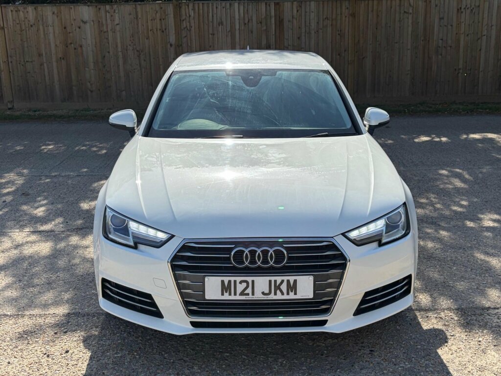 Audi A4 1.4 Tfsi Sport Euro 6 Ss M121JKM White #4