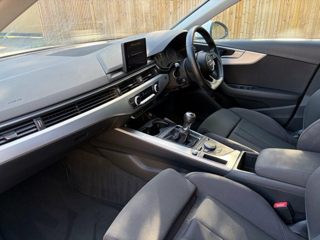 Audi A4 1.4 Tfsi Sport Euro 6 Ss M121JKM White #3