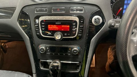 Ford Mondeo 2.0T Ecoboost Titanium EK63CJF Red #3