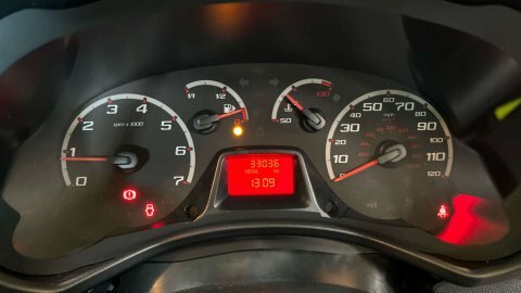Ford KA 1.2 Studio Hatchback RX14OUL Red #2