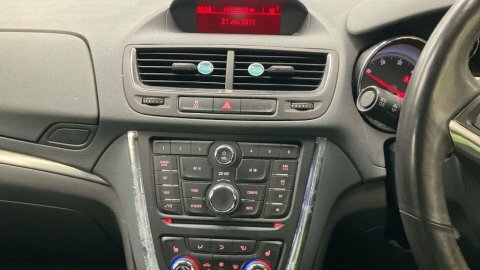 Vauxhall Mokka 1.7 Cdti Se YY14NYT White #2