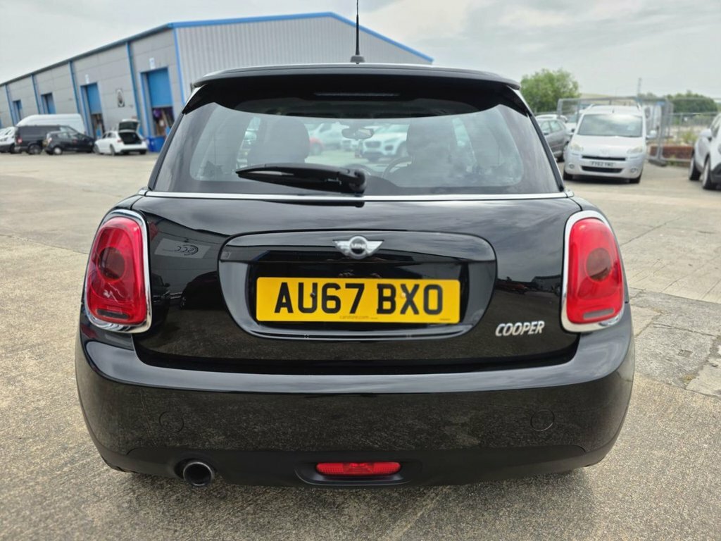 Mini Hatch 1.5L Cooper AU67BXO Black #4