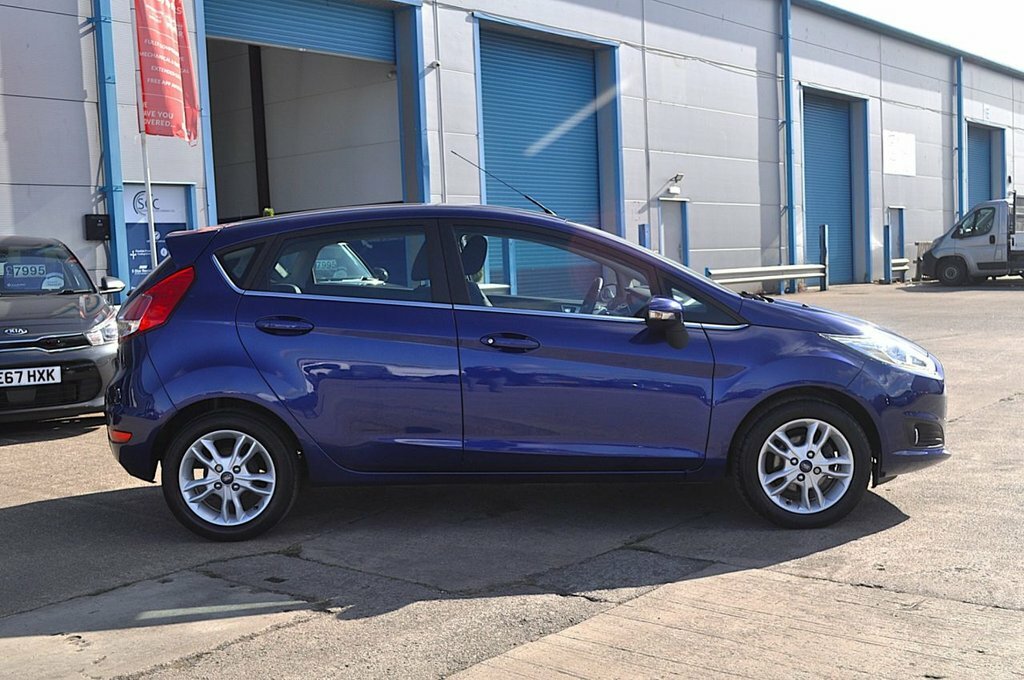 Ford Fiesta 1.3L Zetec CE17XKH Blue #2