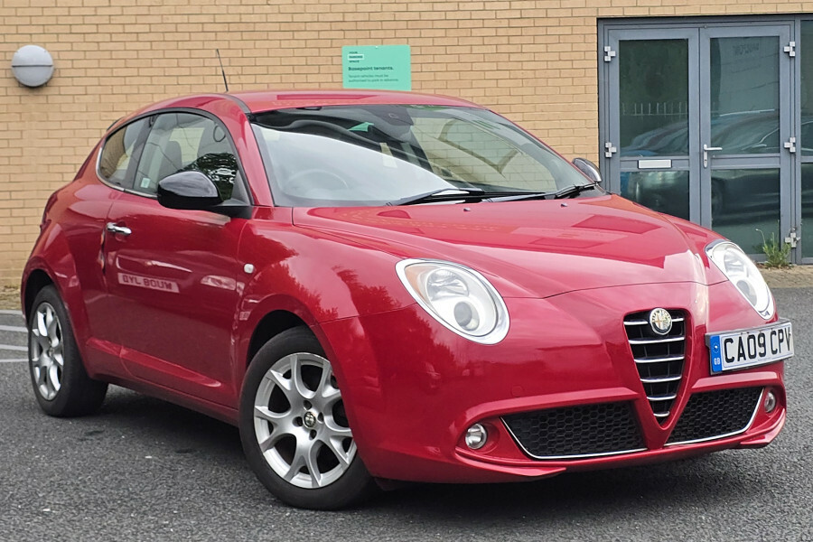 Alfa Romeo MiTo Hatchback Red