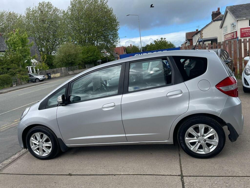 Honda Jazz Hatchback 1.4 I-vtec Es-t Cvt Euro 5 201212 NG12VDA Silver #6