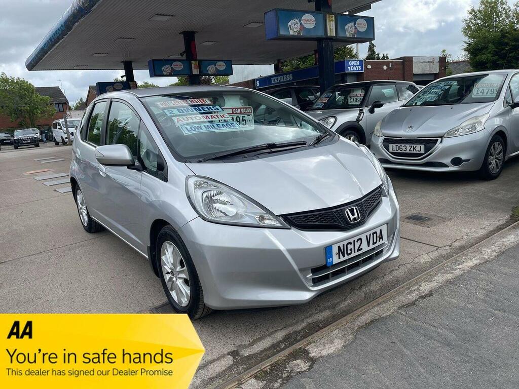 Honda Jazz Hatchback 1.4 I-vtec Es-t Cvt Euro 5 201212 Silver