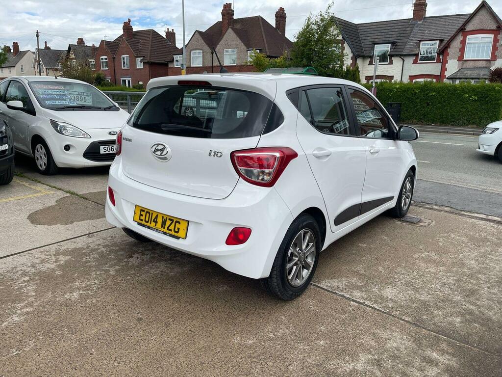 Hyundai I10 Hatchback 1.0 Premium Euro 5 201414 EO14WZG White #2