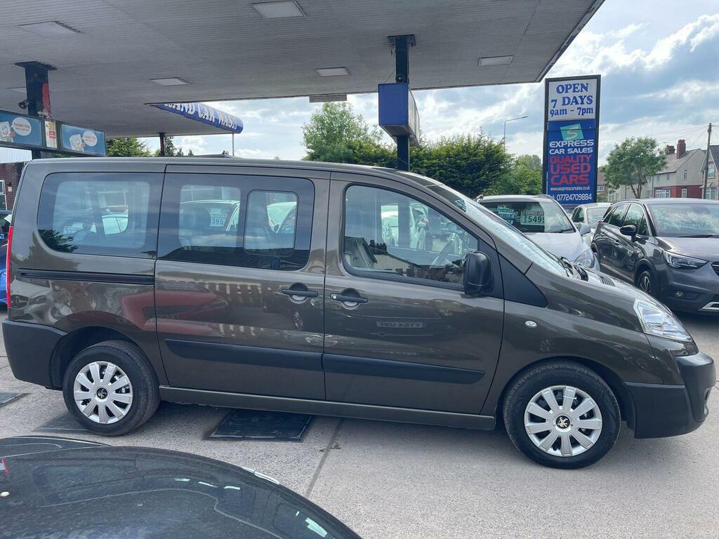 Peugeot Expert Tepee Combi Silver #3