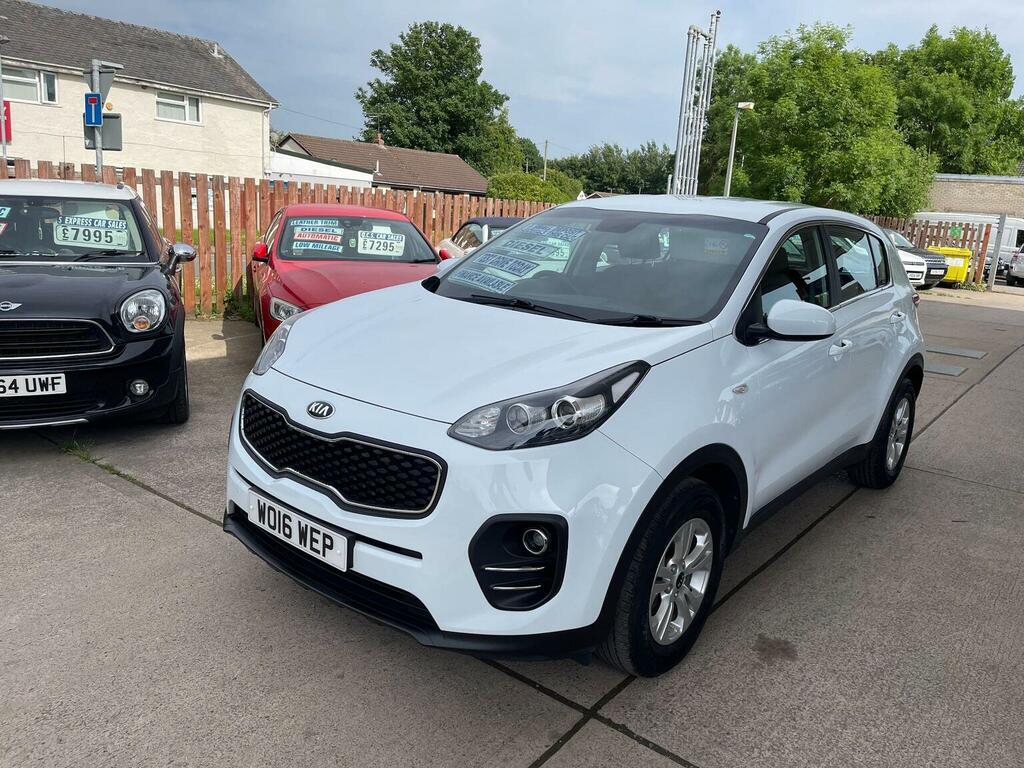 Kia Sportage Suv 1.7 Crdi 1 Euro 6 Ss 201616 WO16WEP White #4