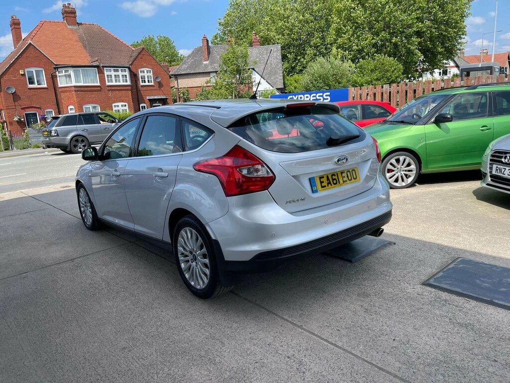 Ford Focus Hatchback 1.6T Ecoboost Titanium X Euro 5 Ss EA61EOO Silver #5