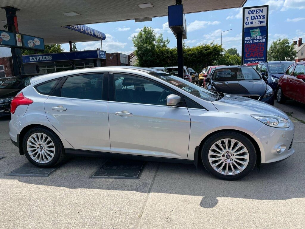 Ford Focus Hatchback 1.6T Ecoboost Titanium X Euro 5 Ss EA61EOO Silver #3