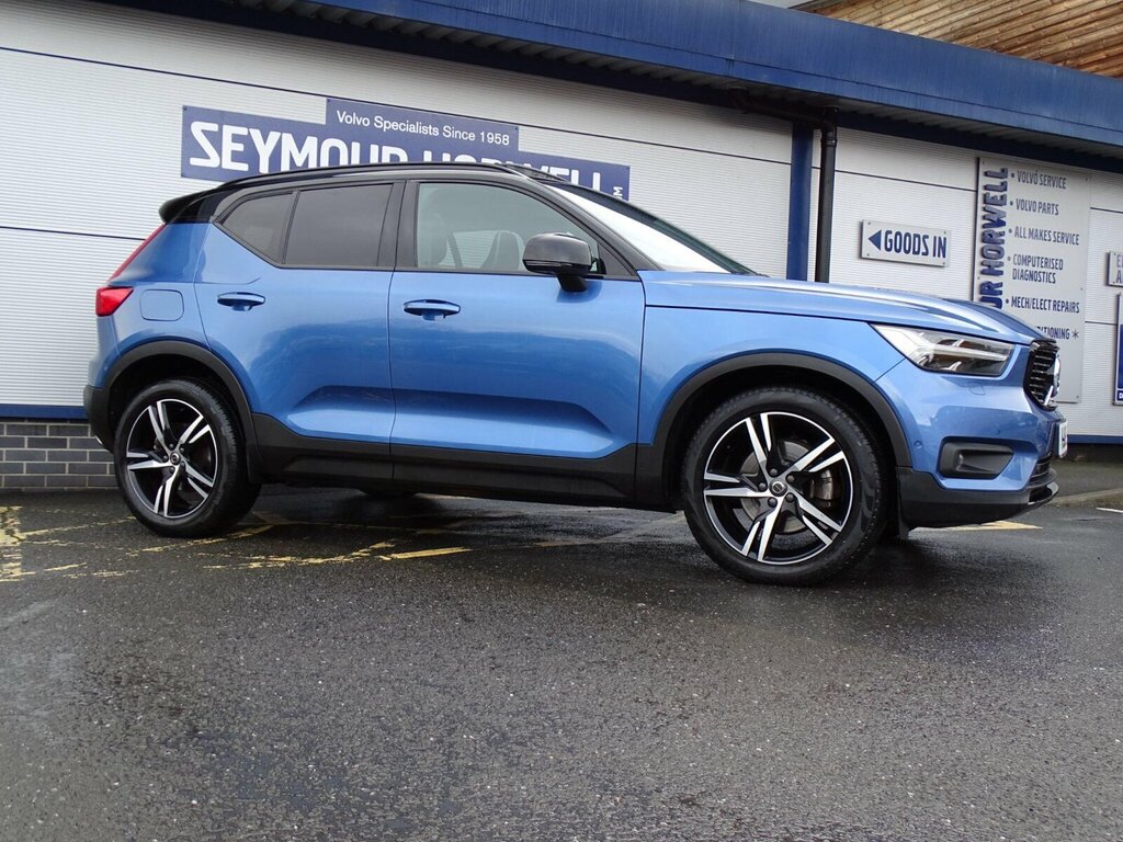 Volvo XC40 2.0 T5 First Edition Awd Euro 6 Ss HJ18LBF Blue #4