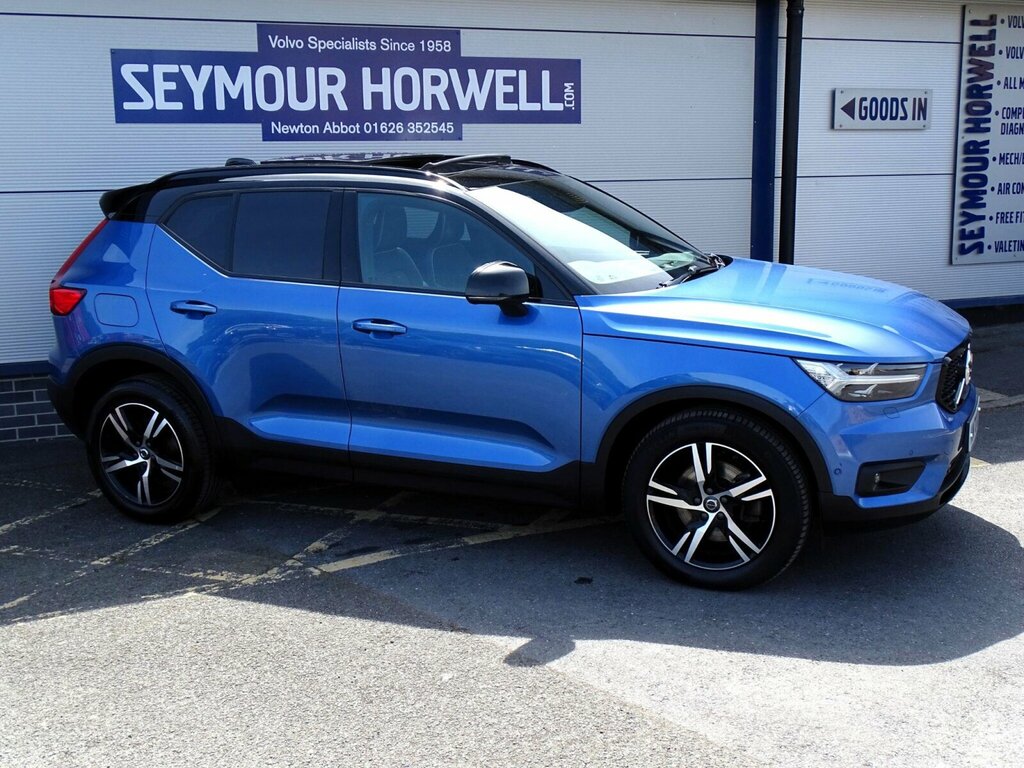 Volvo XC40 2.0 B5 Mhev R-design Awd Euro 6 Ss KM70CEU Blue #3