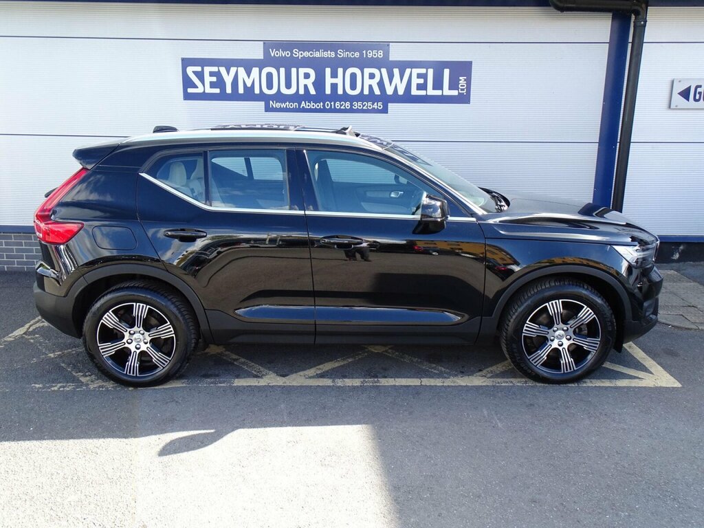 Volvo XC40 2.0 B4 Mhev Inscription Awd Euro 6 Ss DY70HNA Black #5