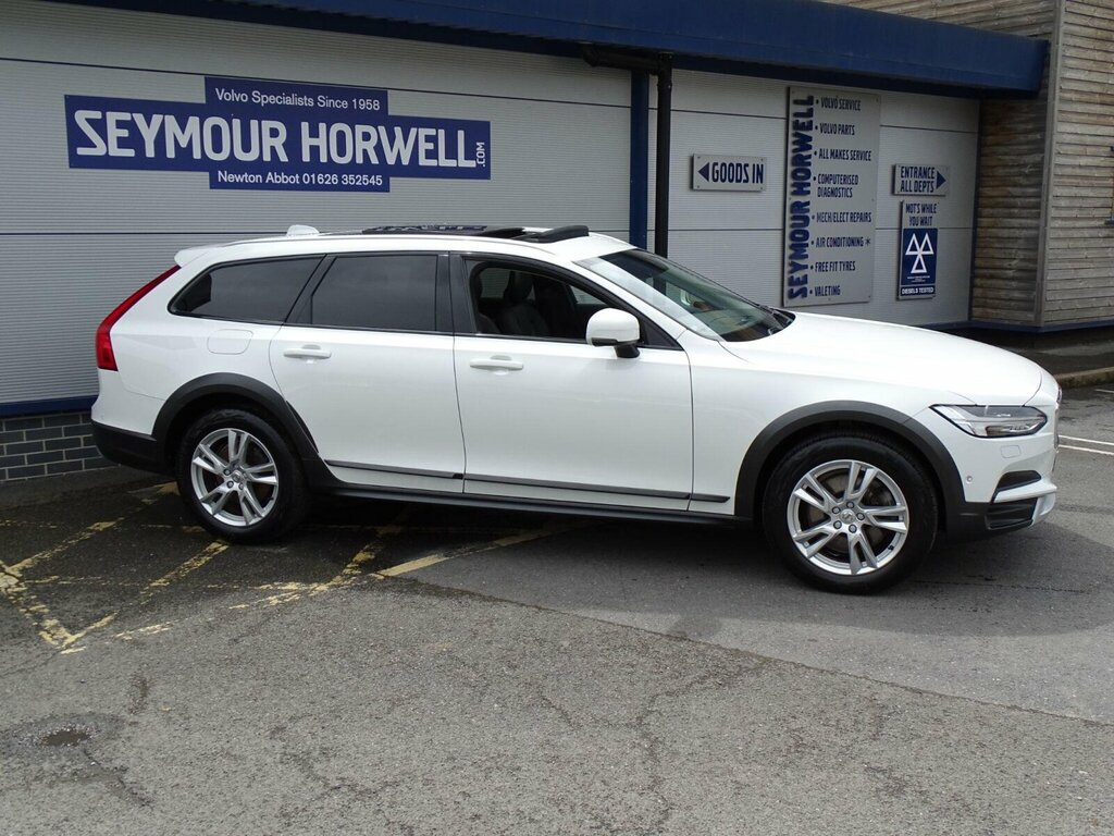 Volvo V90 2.0 D4 Pro Awd Euro 6 Ss KS18EUE White #4