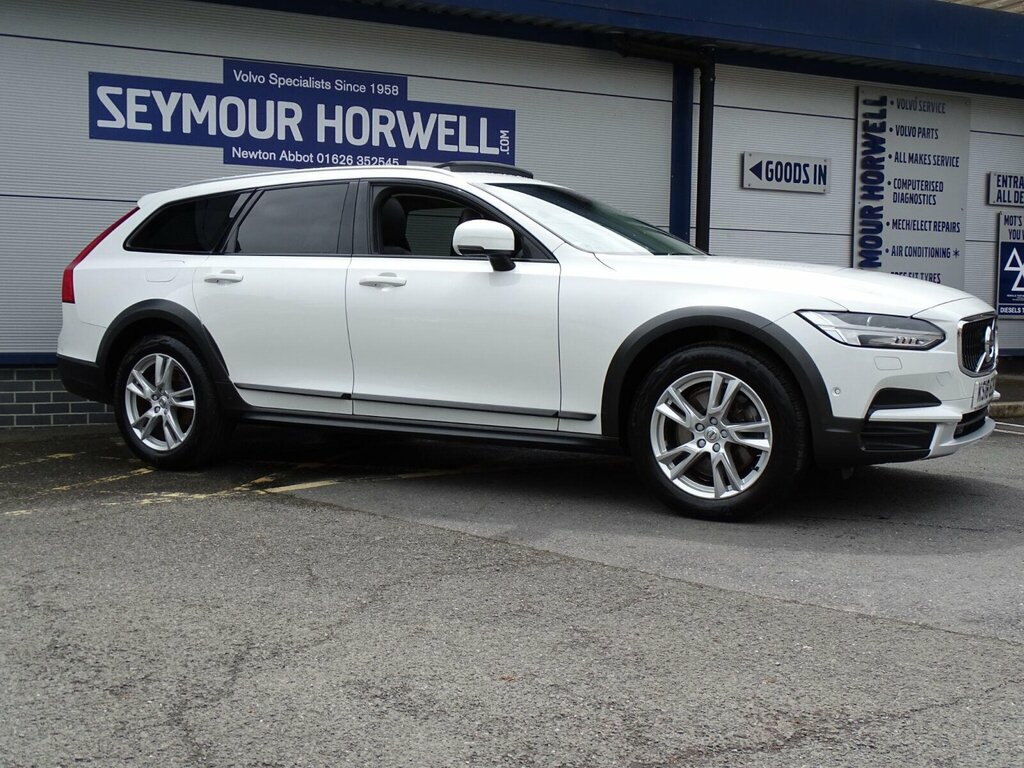 Volvo V90 2.0 D4 Pro Awd Euro 6 Ss KS18EUE White #3
