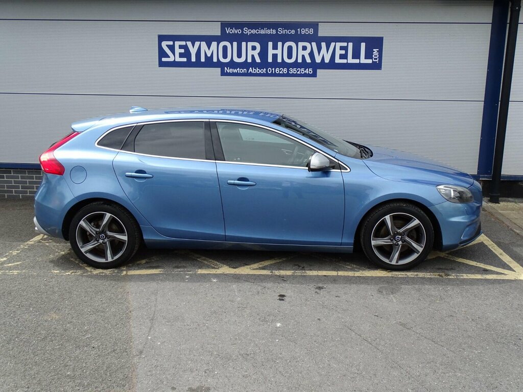 Volvo V40 2.0 D2 R-design Nav Euro 6 Ss Blue #6