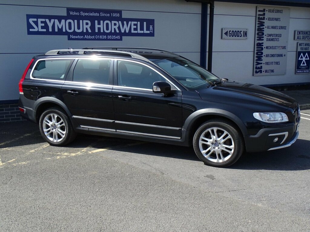 Volvo XC70 2.4 D5 Se Lux Geartronic Awd Euro 5 Black #3