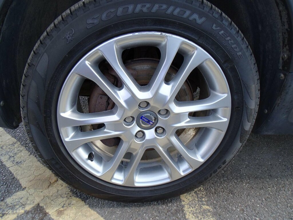 Volvo XC70 D5 Se Lux Blue #41