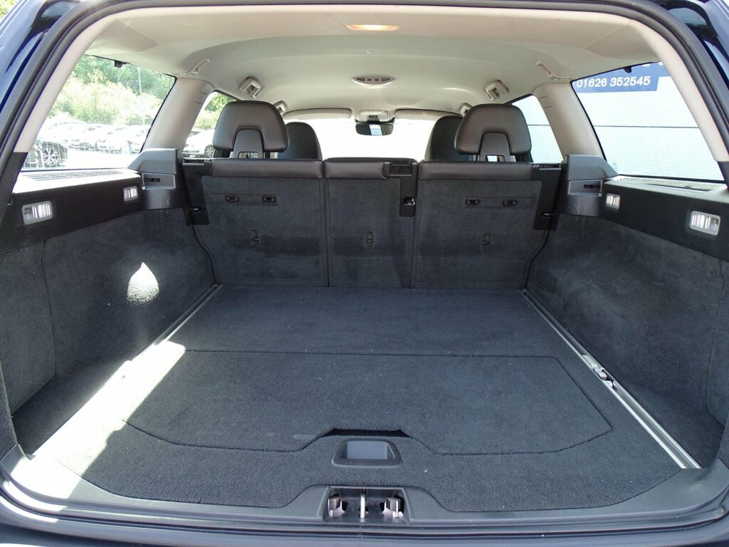 Volvo XC70 D5 Se Lux Blue #16