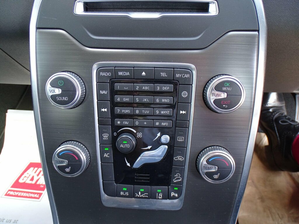 Volvo XC70 D5 Se Lux Blue #33