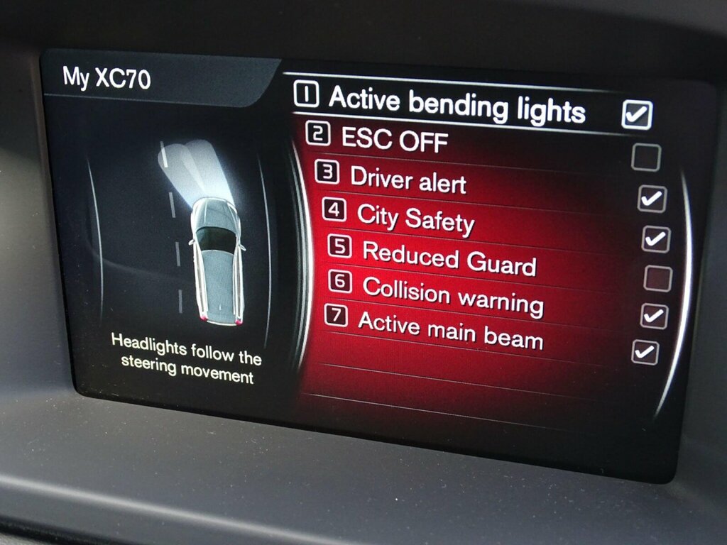 Volvo XC70 D5 Se Lux Blue #36