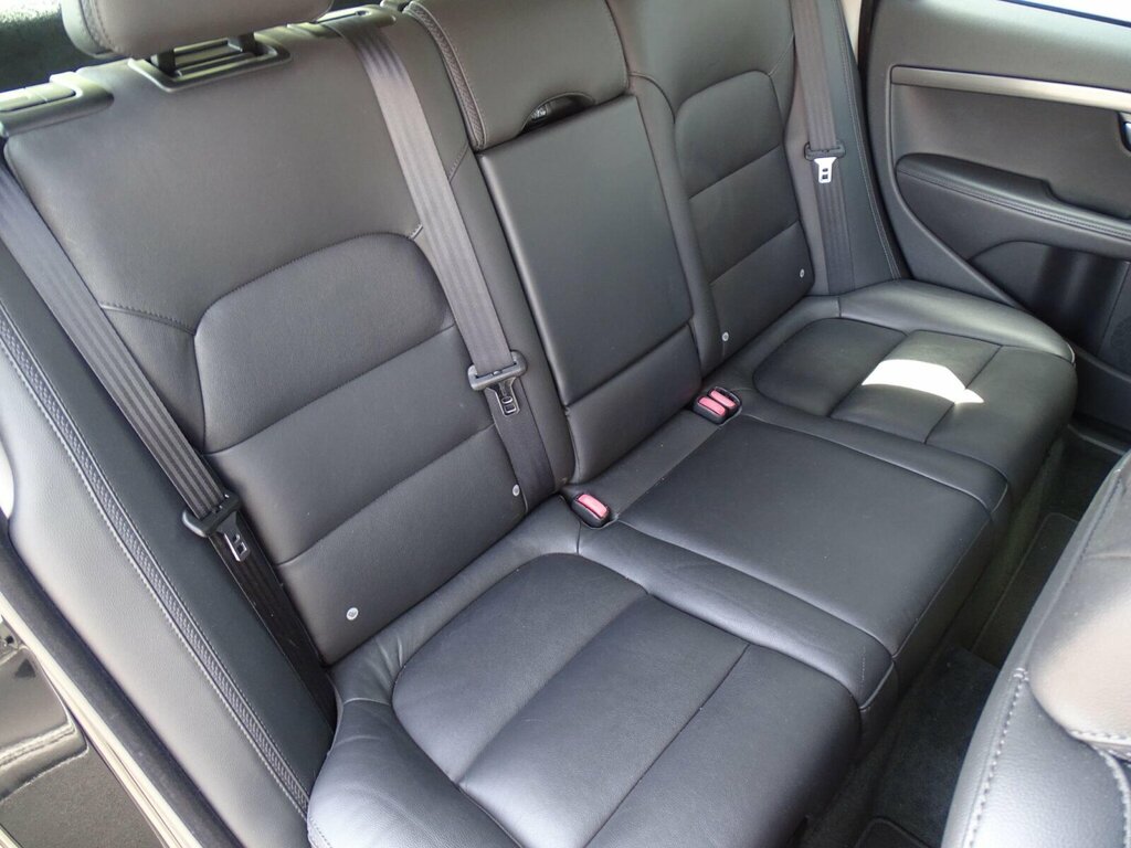 Volvo XC70 D5 Se Lux Blue #24