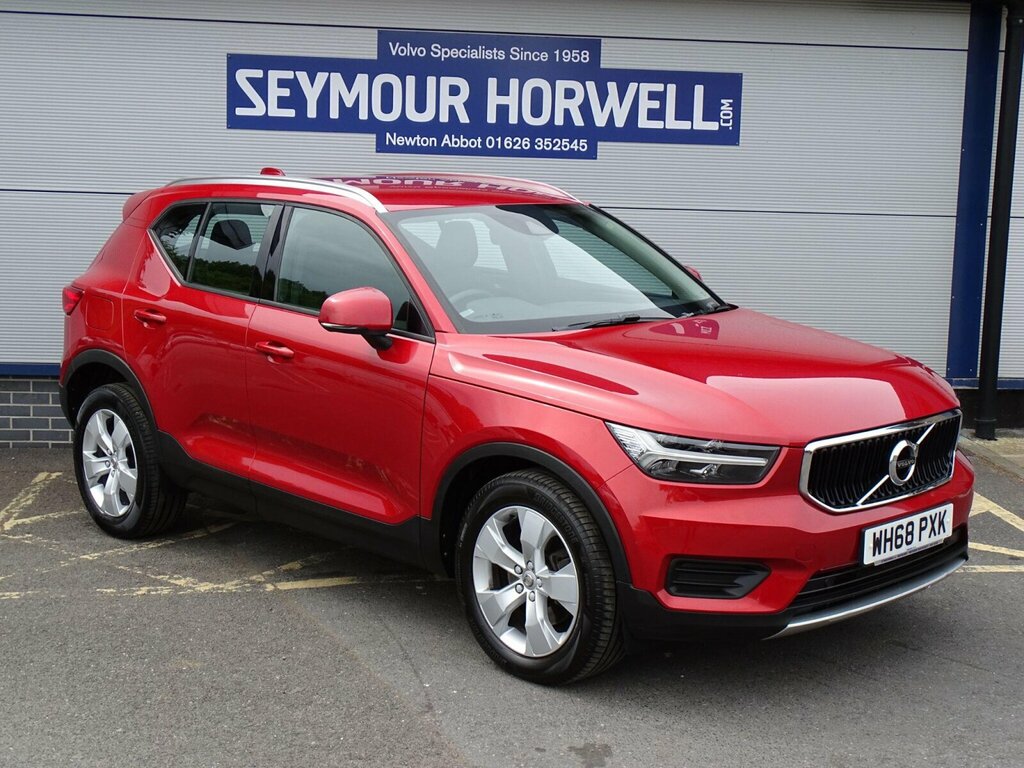 Volvo XC40 2.0 T4 Momentum Awd Euro 6 Ss WH68PXK Red #2