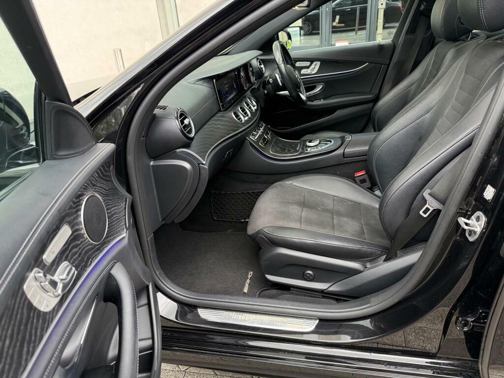 Mercedes-Benz E Class 2.0 E200 Amg Line Premium G-tronic Euro 6 S S LL19EBJ Black #2