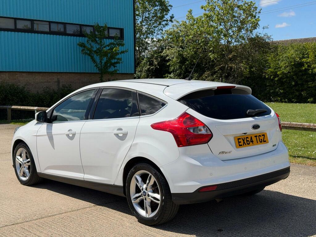 Ford Focus Hatchback 1.0T Ecoboost Titanium X Euro 5 Ss EX64TGZ White #4