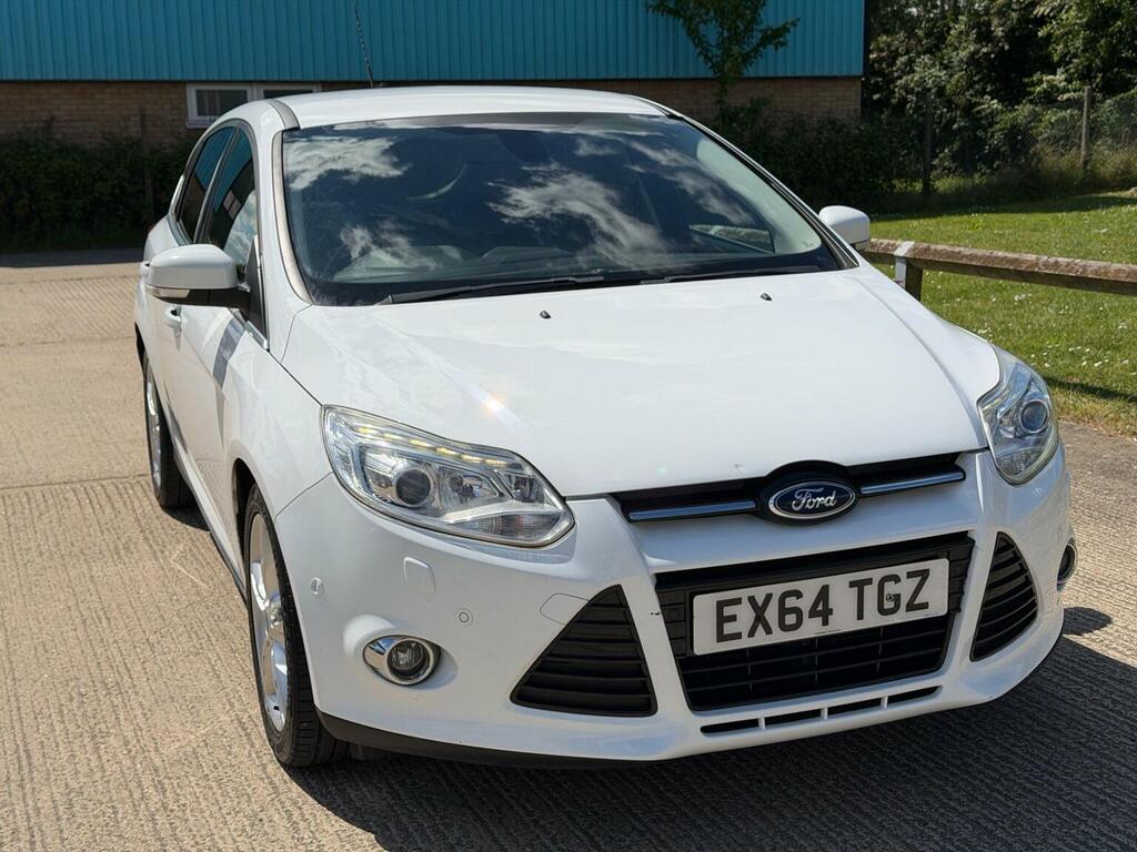 Ford Focus Hatchback 1.0T Ecoboost Titanium X Euro 5 Ss EX64TGZ White #5