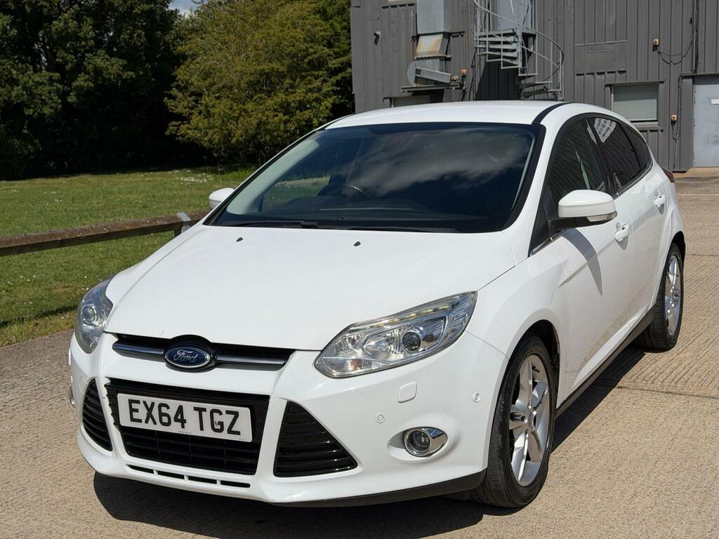 Ford Focus Hatchback 1.0T Ecoboost Titanium X Euro 5 Ss EX64TGZ White #3