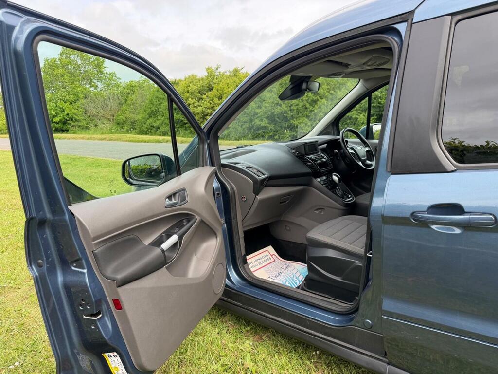 Ford Tourneo Connect 1.5 Ecoblue 120 Titanium Powershift Blue #35