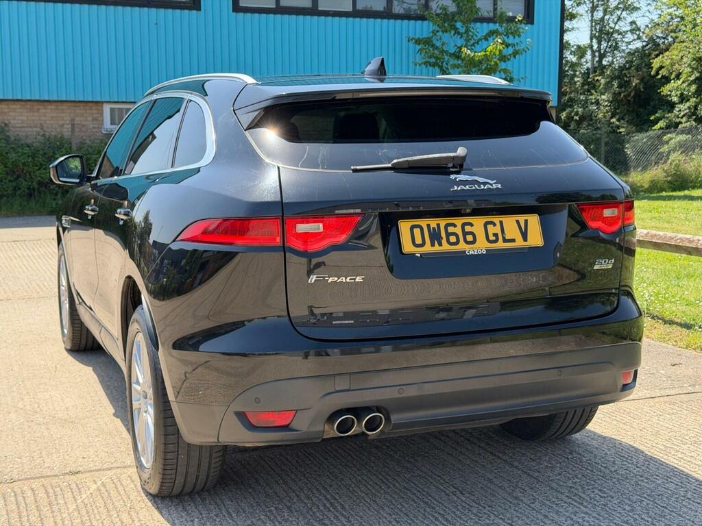 Jaguar F-Pace Suv 2.0 D180 Portfolio Awd Euro 6 Ss OW66GLV Black #4