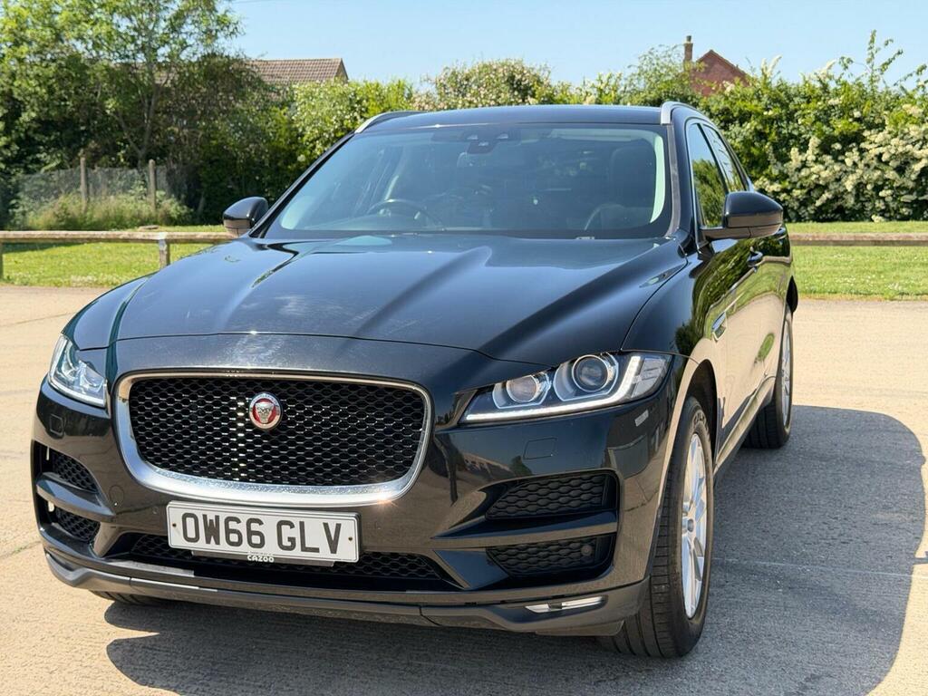 Jaguar F-Pace Suv 2.0 D180 Portfolio Awd Euro 6 Ss OW66GLV Black #3