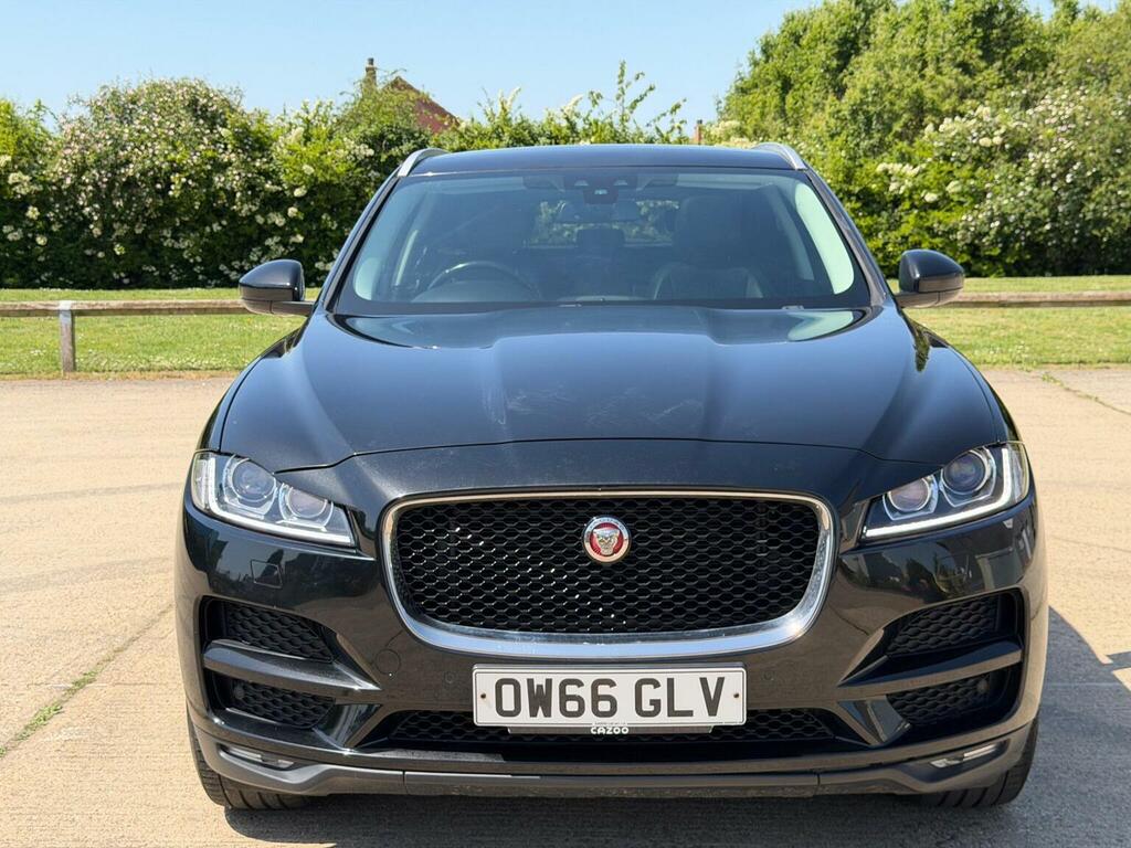 Jaguar F-Pace Suv 2.0 D180 Portfolio Awd Euro 6 Ss OW66GLV Black #2
