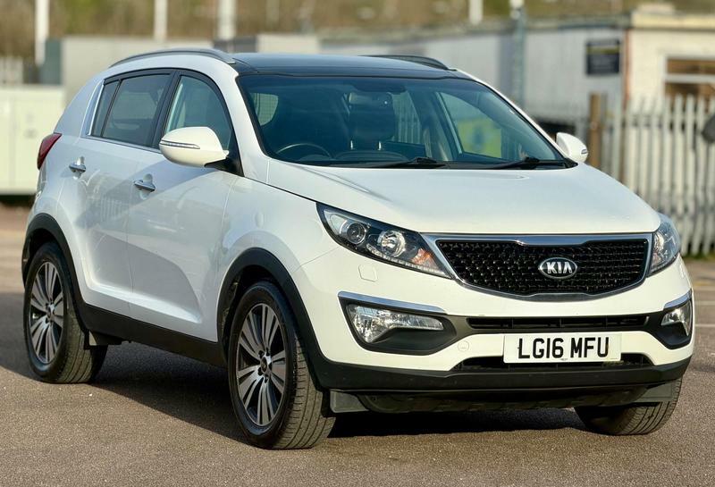 Kia Sportage 1.7 Crdi Ecodynamics 3 2Wd Euro 6 Ss White
