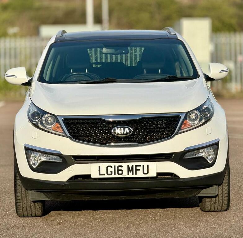 Kia Sportage 1.7 Crdi Ecodynamics 3 2Wd Euro 6 Ss LG16MFU White #6