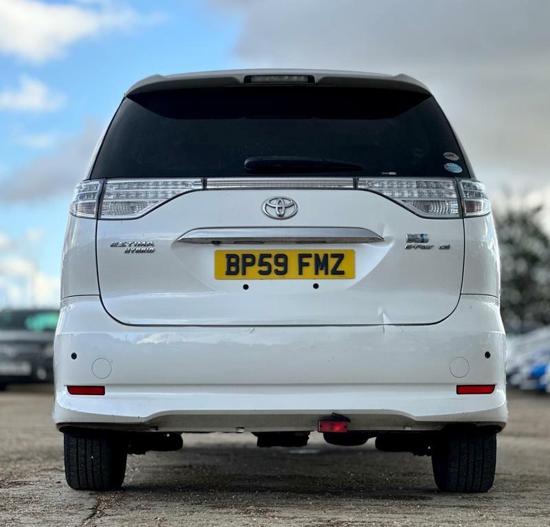 Toyota Estima 2.4 5dr Silver #15