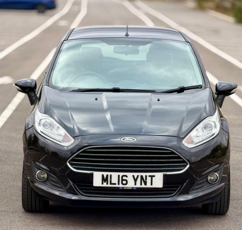Ford Fiesta 1.25 Zetec Euro 6 ML16YNT Black #4