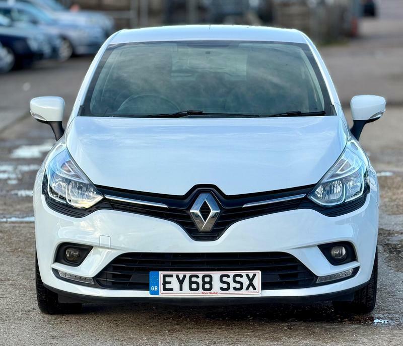 Renault Clio 0.9 Tce Iconic Euro 6 Ss EY68SSX White #4