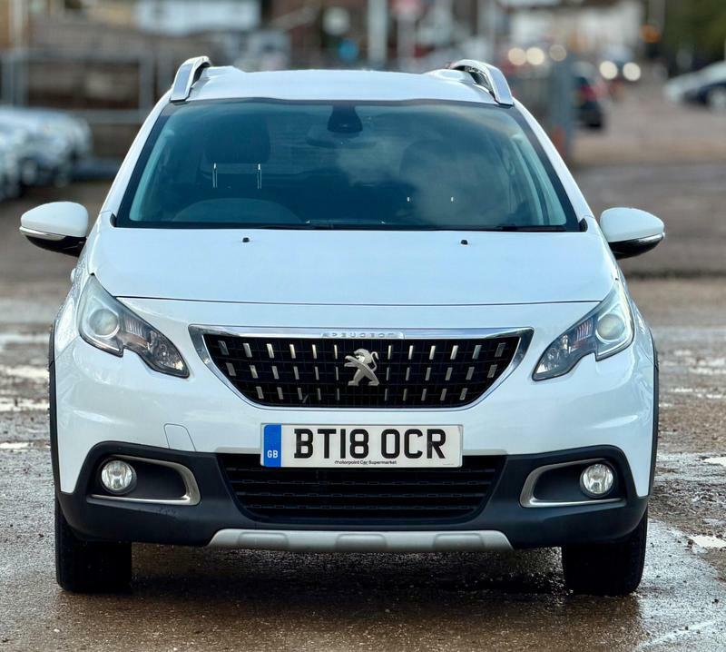 Peugeot 2008 1.2 Puretech Allure Euro 6 White #4
